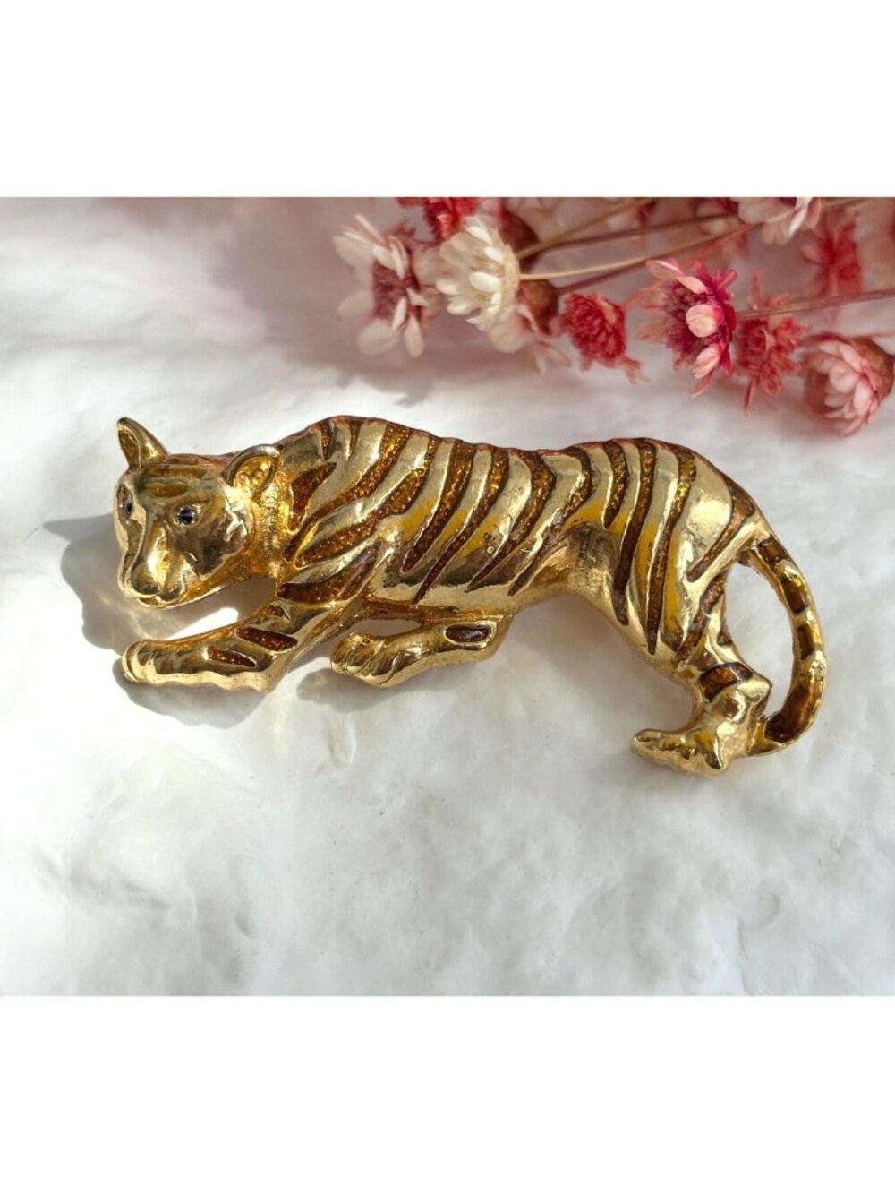 Tiger Figural Gold Toned Striped Textured Vintage Handmade Brooch